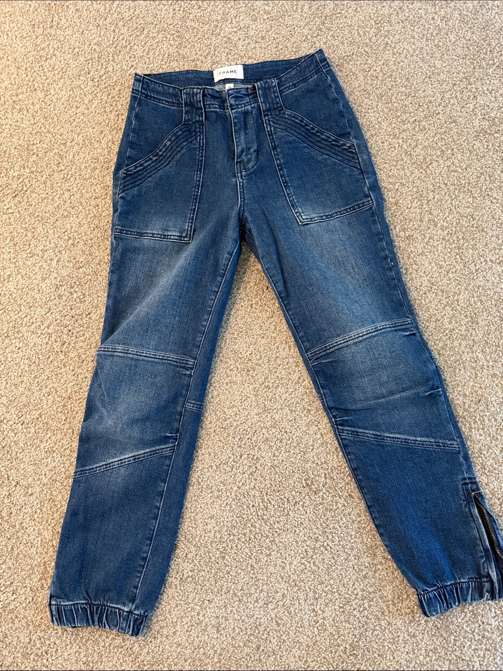 Frame Denim Trapunto Moto Jeans
